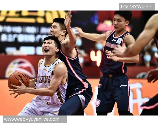 2020年CBA广东队对阵广厦队精彩直播回顾与赛后分析