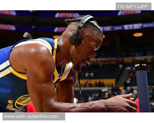 吉米巴特勒：从默默无闻到NBA超级明星的奋斗历程与荣耀时刻